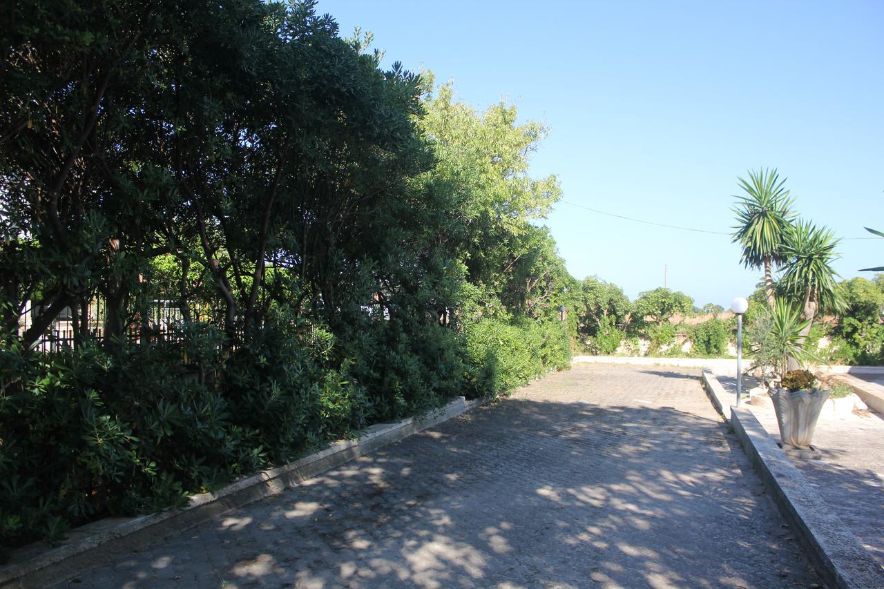 Trentatre Quarantatre Bed & Breakfast Mola di Bari Dış mekan fotoğraf
