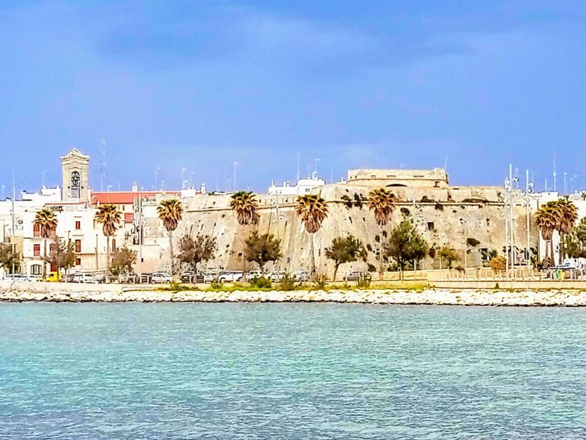 Trentatre Quarantatre Bed & Breakfast Mola di Bari Dış mekan fotoğraf