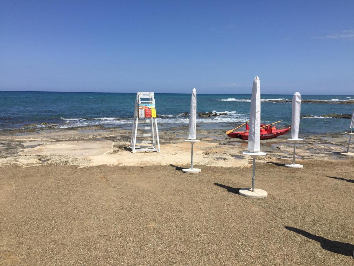 Trentatre Quarantatre Bed & Breakfast Mola di Bari Dış mekan fotoğraf