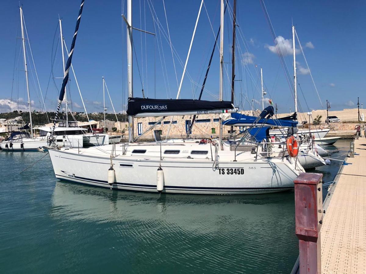 Trentatre Quarantatre Bed & Breakfast Mola di Bari Dış mekan fotoğraf
